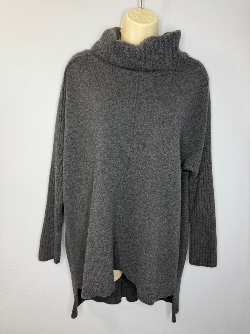 Ply Cashmere Turtleneck Tunic Sweater Grey Soft Relax Women's S